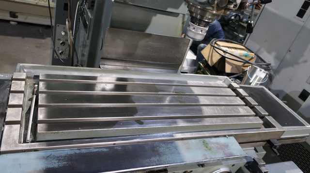 牧野フライス製作所 BVⅡ70 ラム型立フライス