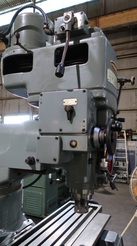牧野フライス製作所 KSAP ラム型立フライス