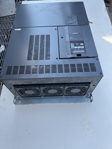 三菱電機 FR-A820-55K-1 インバーター