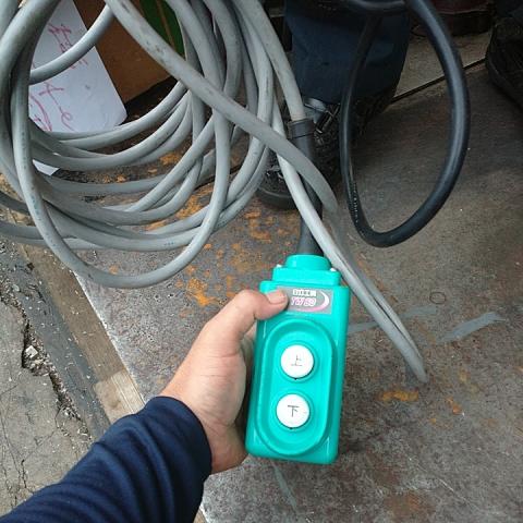 日立 HITACHI TW60 電動ウインチ