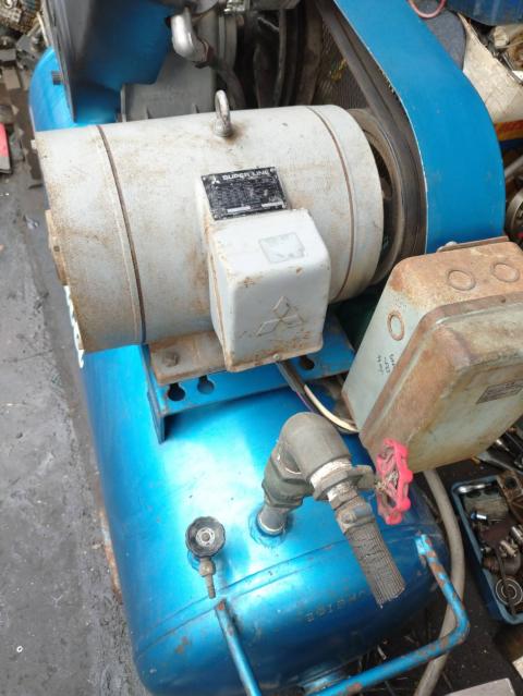 岩田塗装機工業 SU-7510P [売約] 7.5kwコンプレッサー