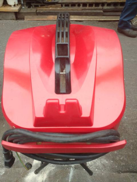 マキタ AC400S 0.9kwコンプレッサー