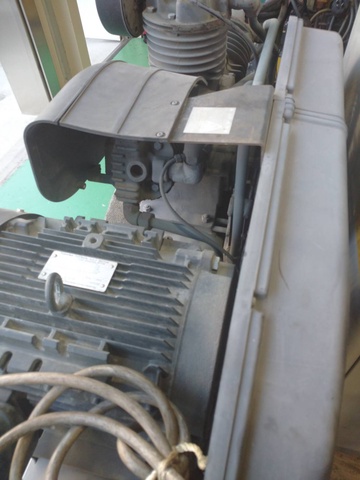 アネスト岩田 TLP110EF-10 [売約] 11kwコンプレッサー