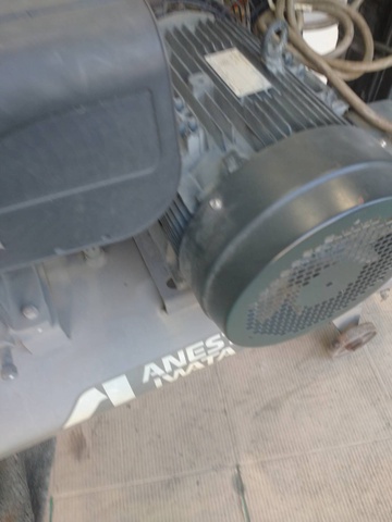 アネスト岩田 TLP110EF-10 [売約] 11kwコンプレッサー