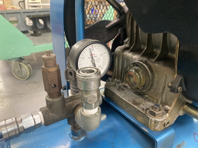アネスト岩田 CS-265P 2.2kwコンプレッサー
