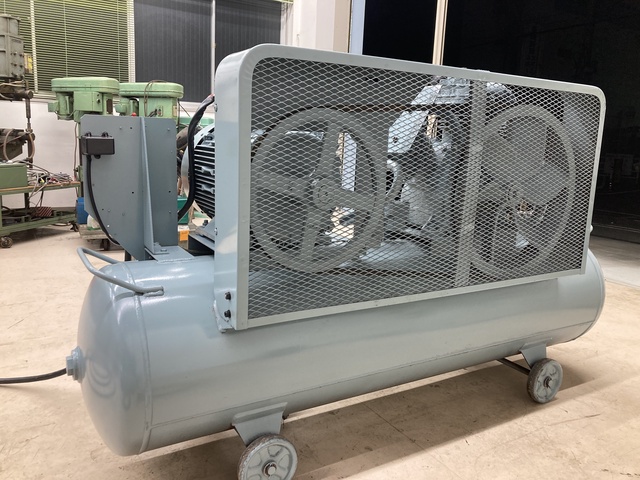 日立産機システム 11P-9.5VP5 11kwコンプレッサー