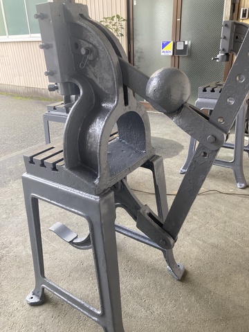 平井板金機工 ケトバシプレス(フットプレス)
