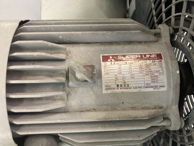 アネスト岩田 TLP22-10 2.2kwコンプレッサー