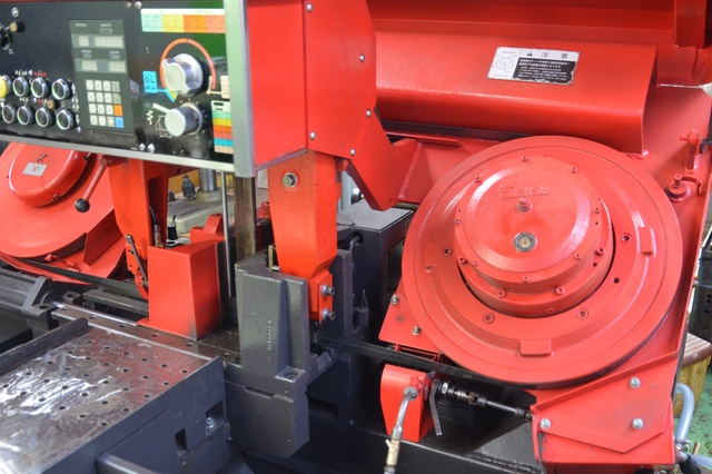 アマダ HA-300 300mmバンドソー
