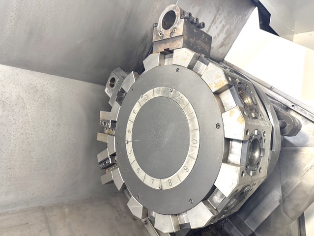 森精機製作所 NL3000/700 NC旋盤